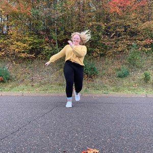 Meet your Posher, Haley